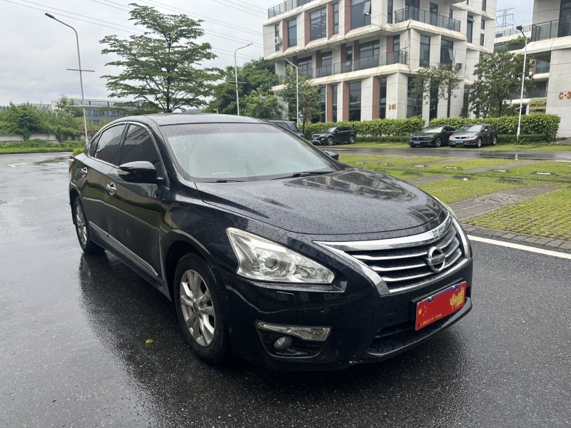 廣州15年日產天籟3
