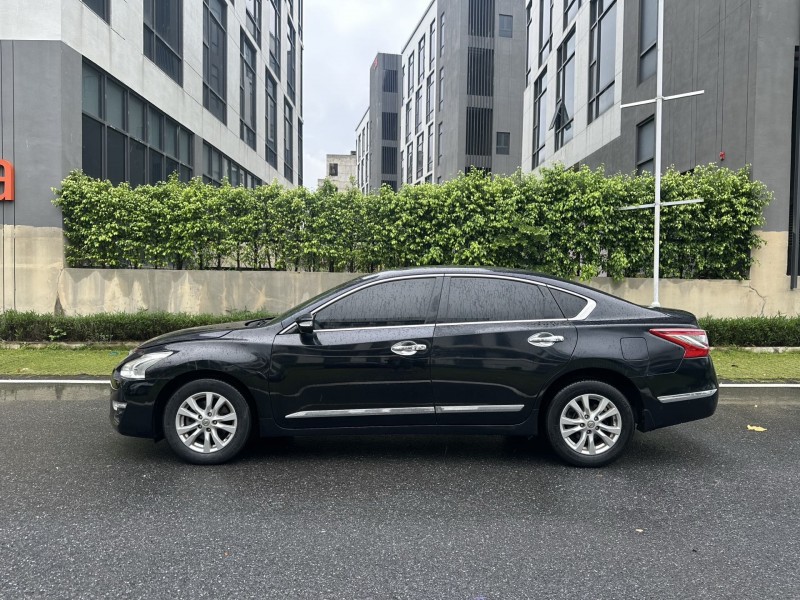 廣州15年日產天籟5