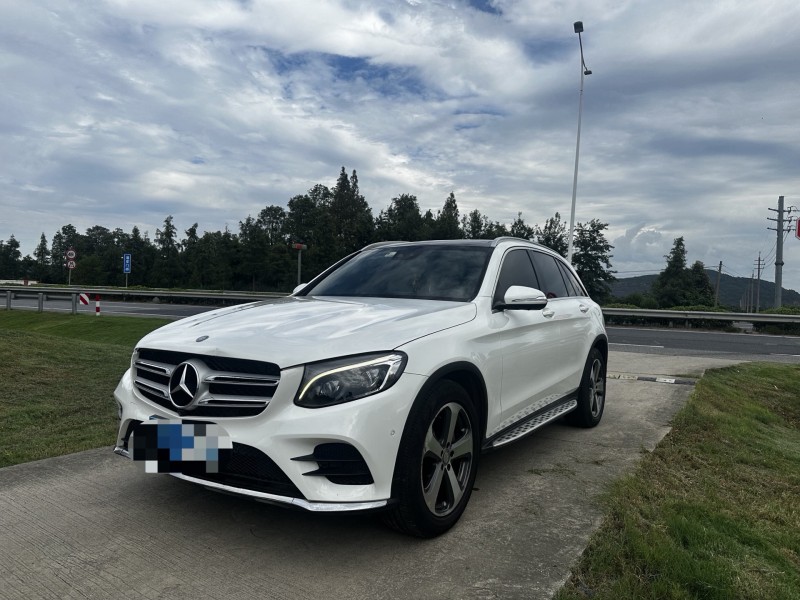 盐城17年奔驰GLC2