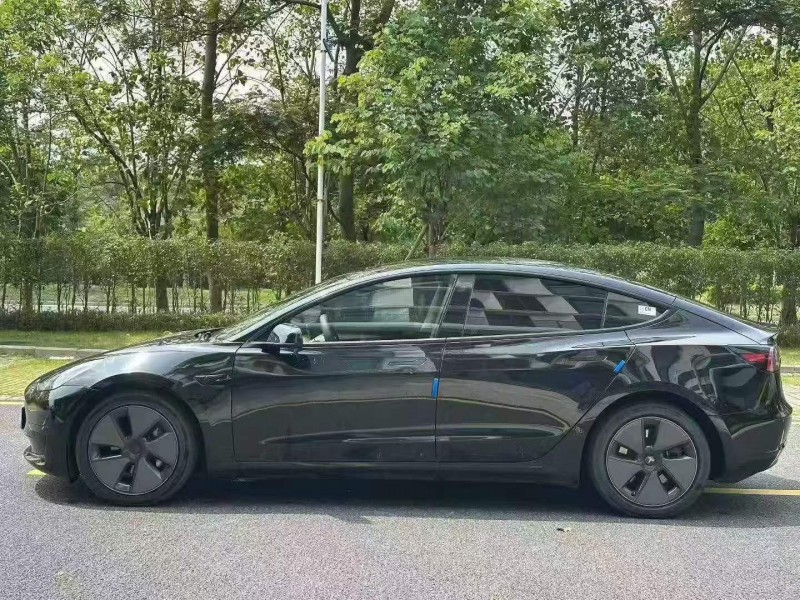 广州23年特斯拉MODEL 34