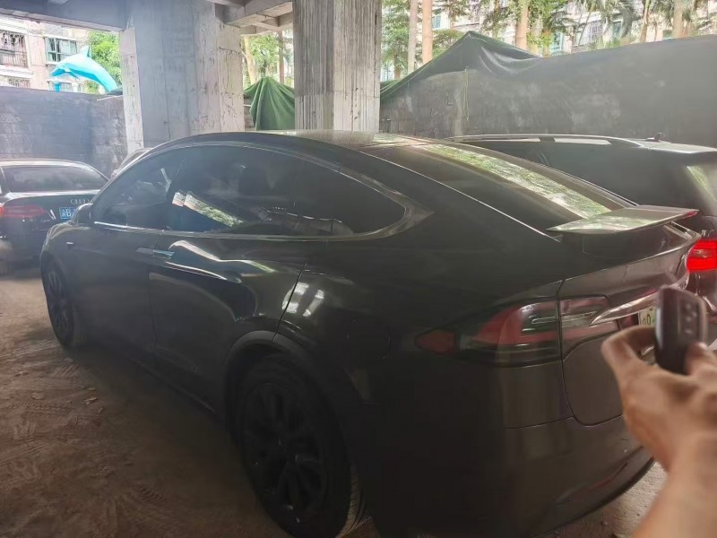 广州21年特斯拉MODEL X3