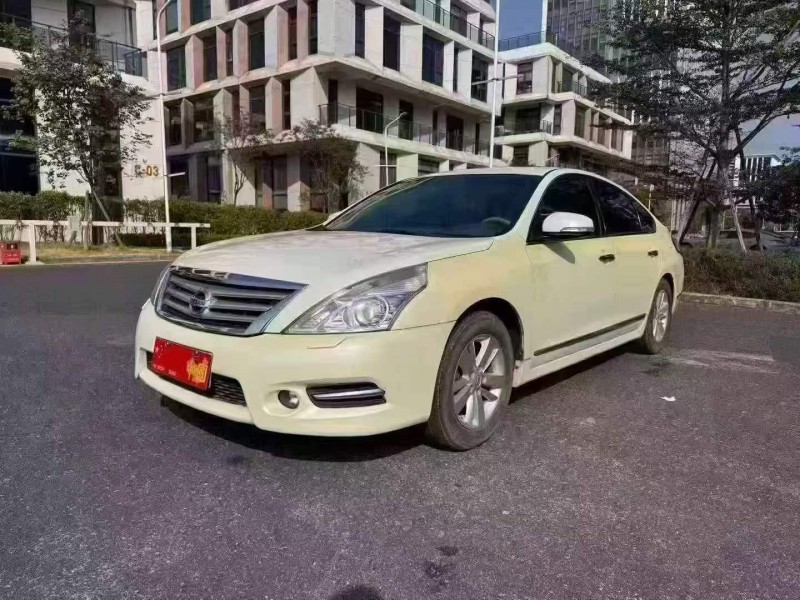 廣州12年日產天籟2