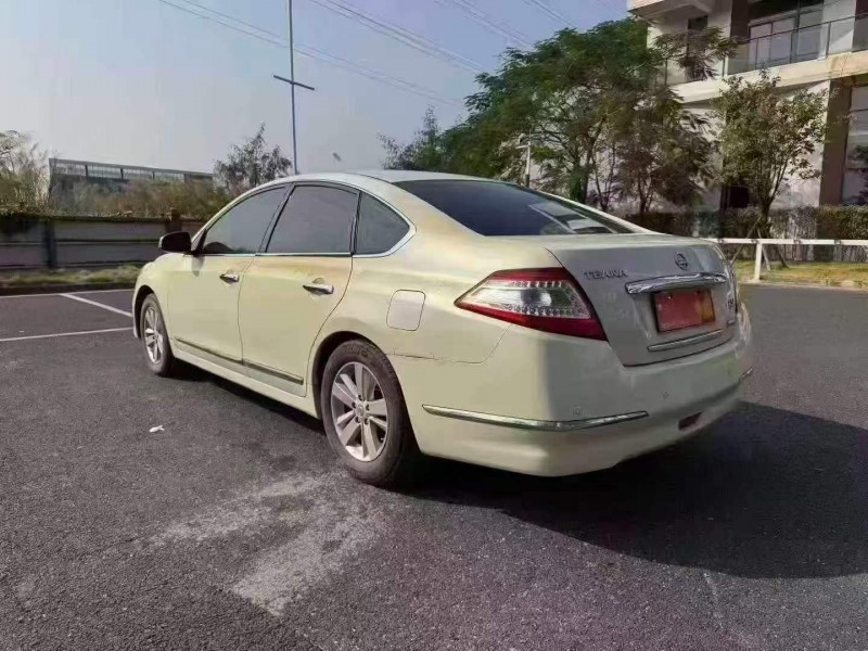 廣州12年日產天籟9