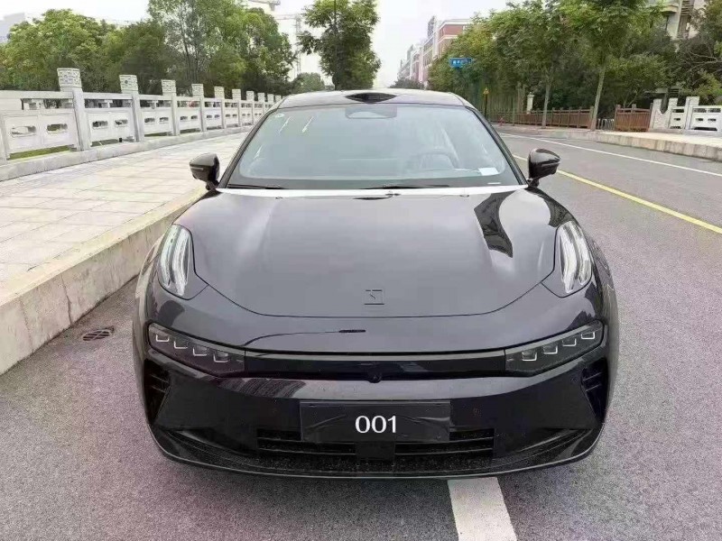 湖州26年极氪汽车0011