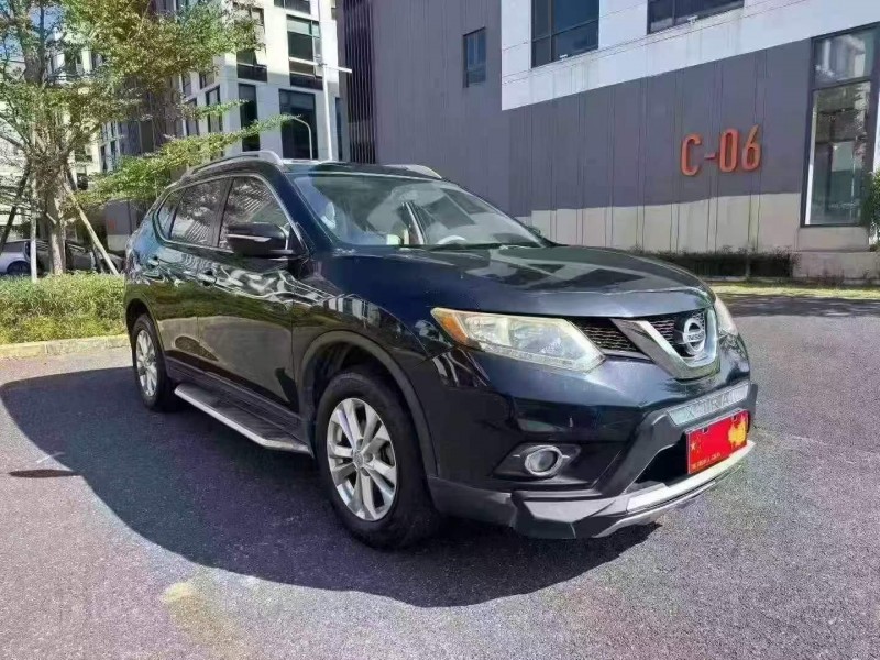 廣州16年日產奇駿3