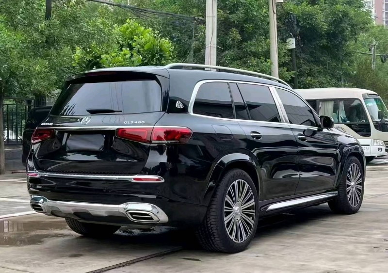 潮州23年奔驰迈巴赫GLS8