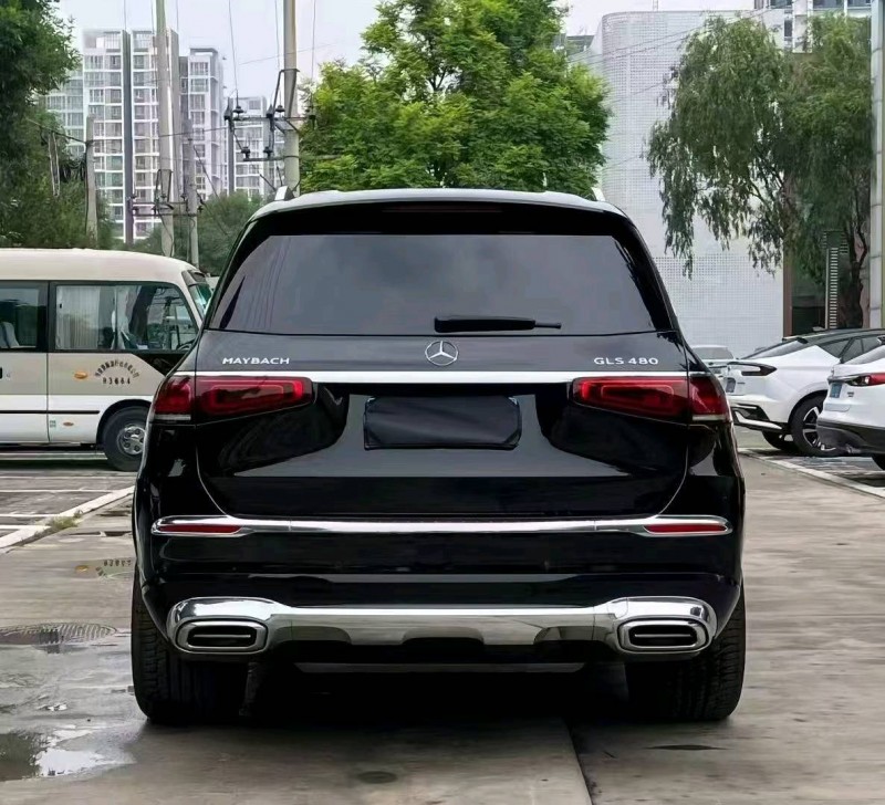 潮州23年奔驰迈巴赫GLS9