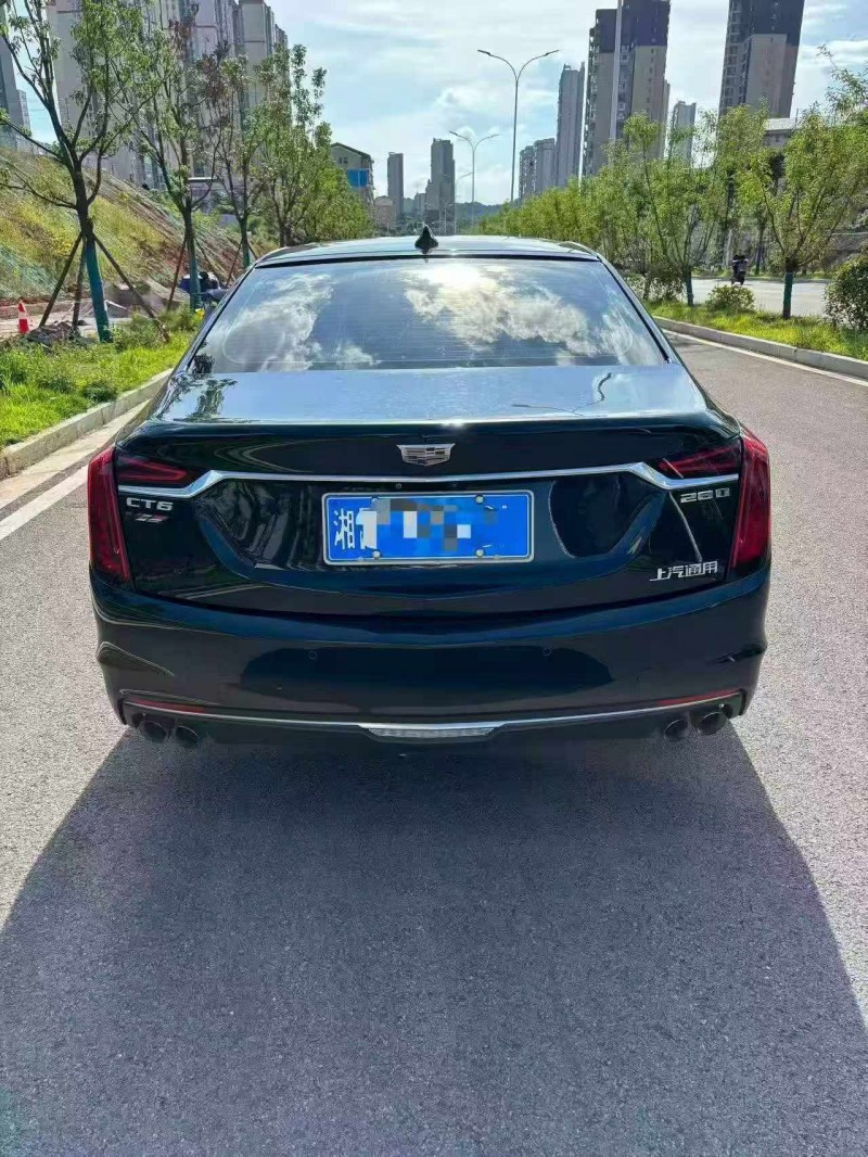 湘潭19年凯迪拉克CT67
