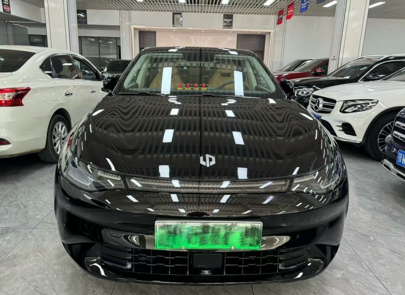 宜昌25年零跑汽车C011