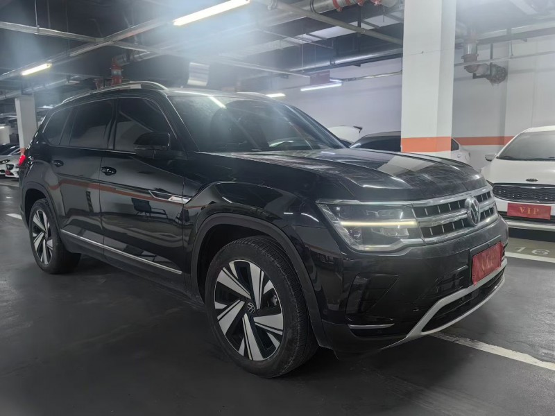 成都21年大众途昂2