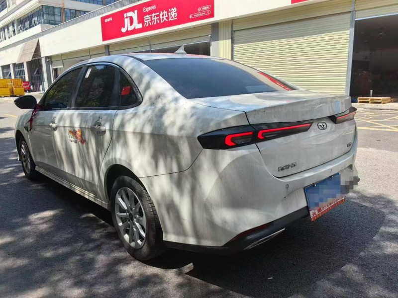 成都25年凯翼轩度7