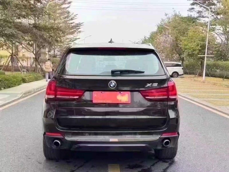廣州19年寶馬X55