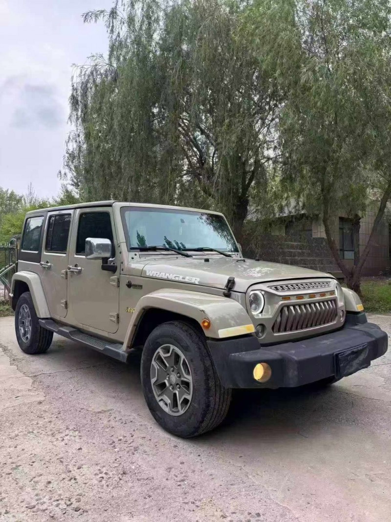 乌海18年Jeep牧马人2