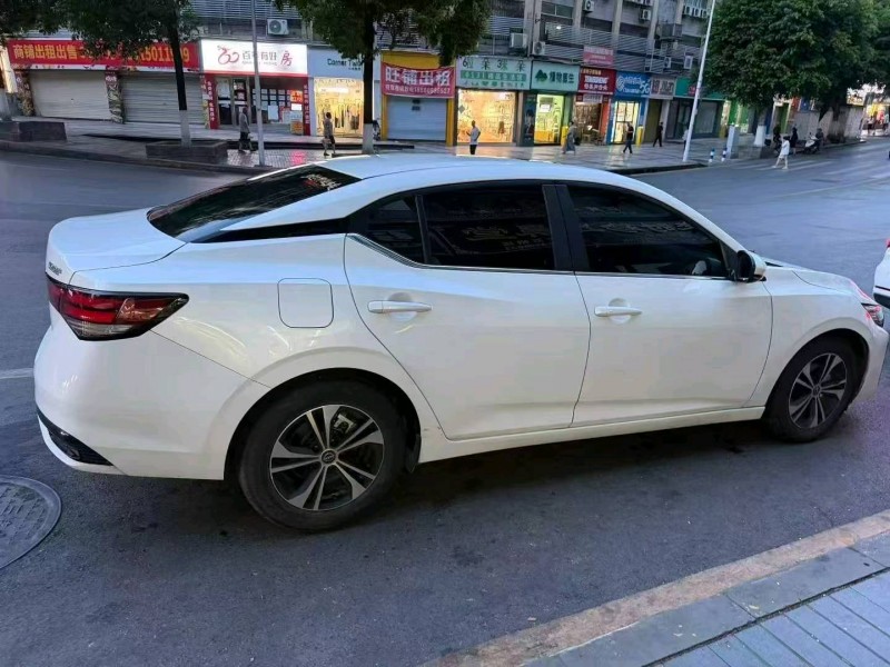 重慶24年日產軒逸4