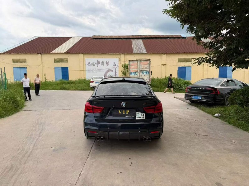 徐州17年宝马3系9