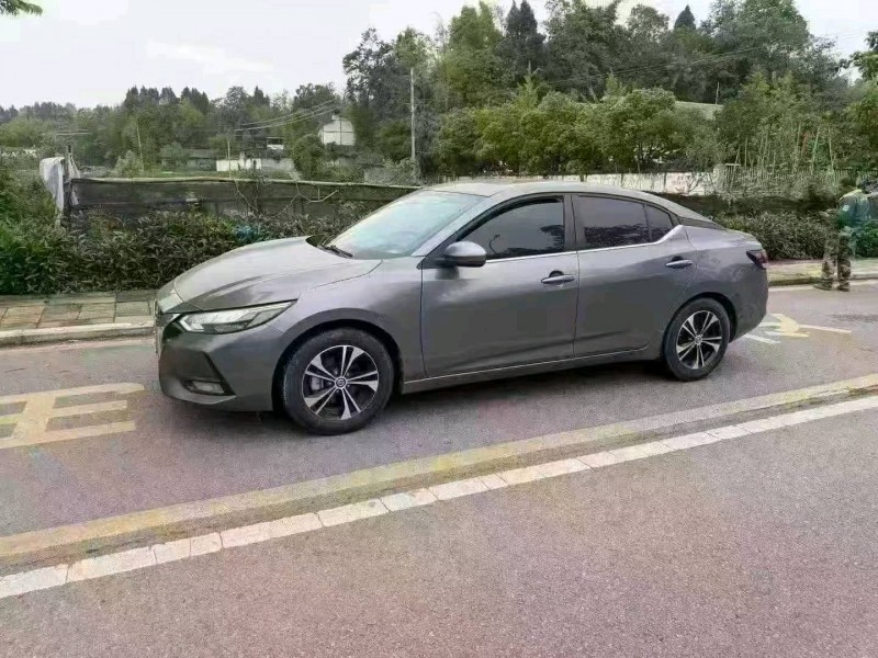重慶22年日產軒逸3