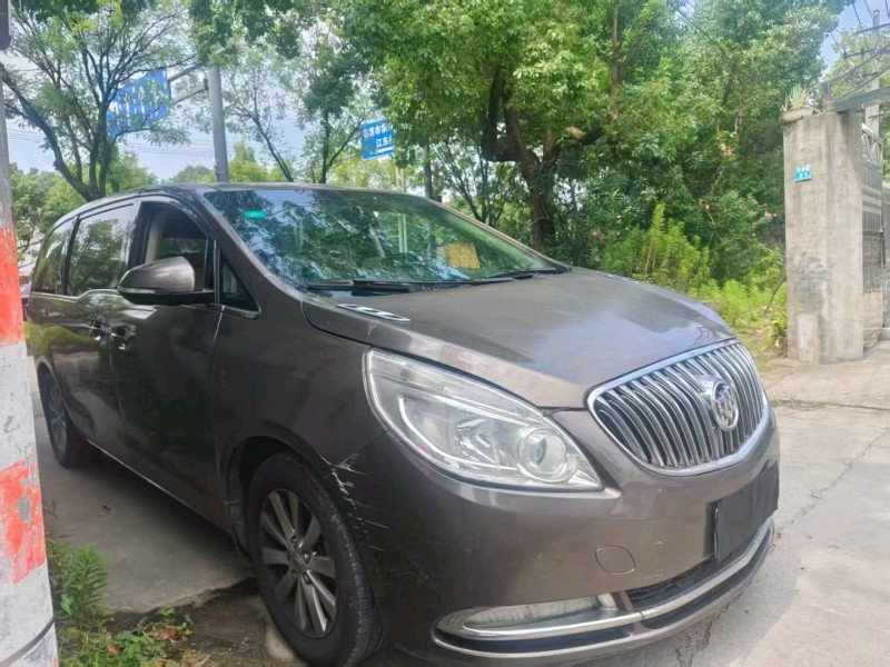 金华14年别克GL82