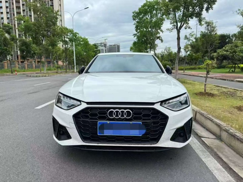 武汉24年奥迪A4L1