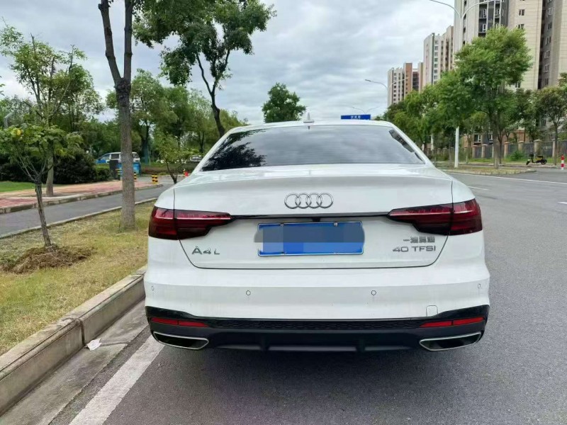 武汉24年奥迪A4L9