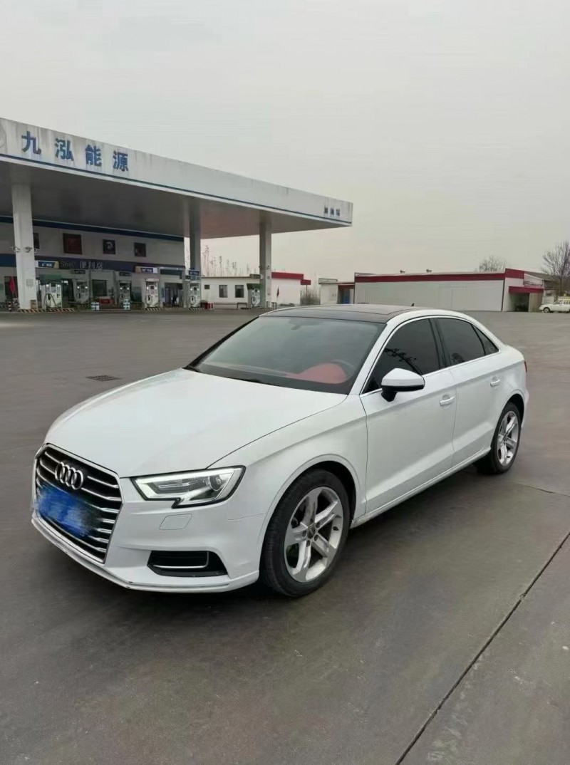 东营21年奥迪A33