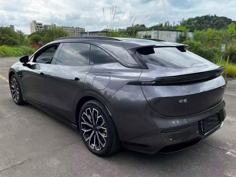 珠海25年极氪汽车0077