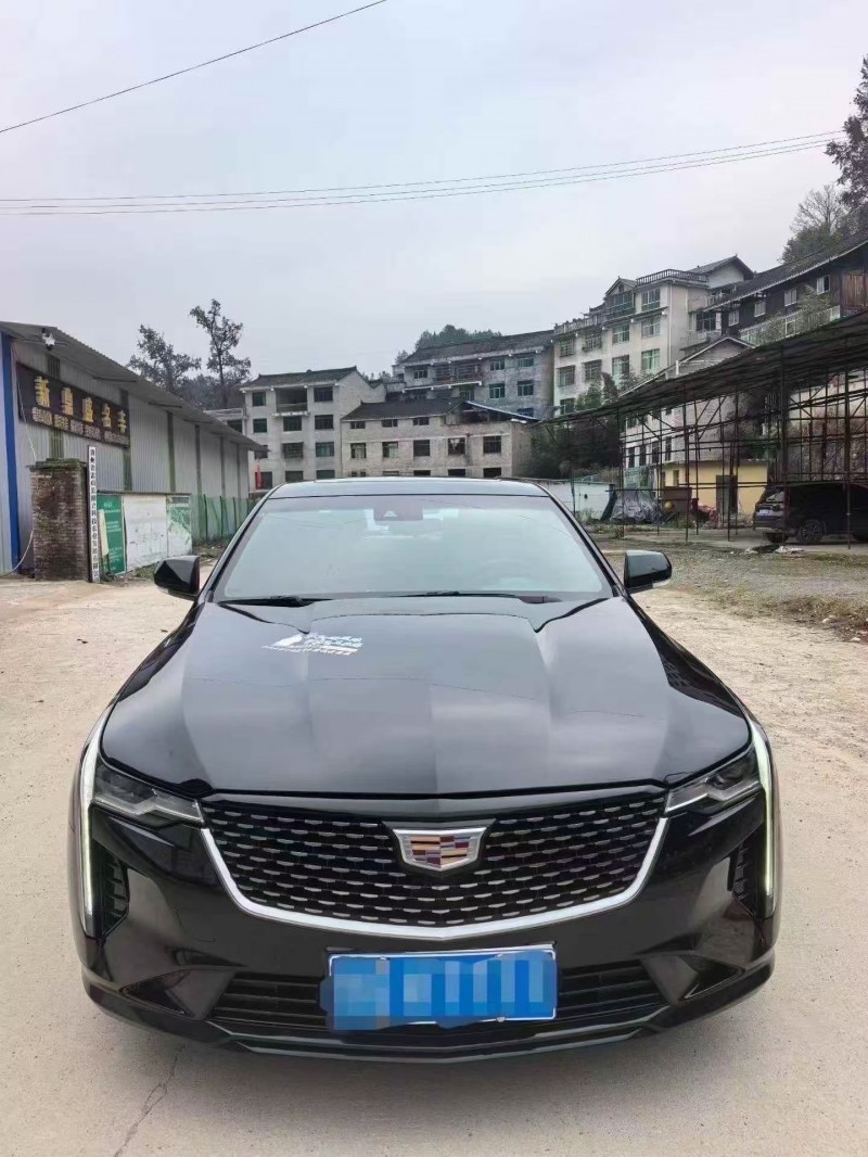 黔西南23年凯迪拉克CT41