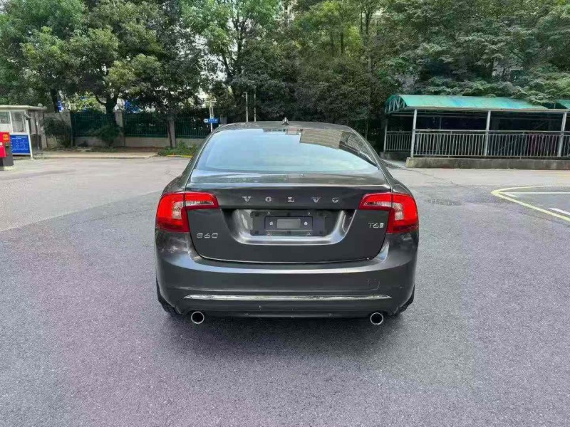湘潭18年沃尔沃S60L9