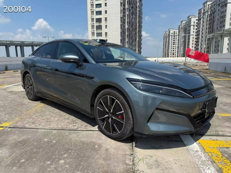 盐城25年比亚迪汉2
