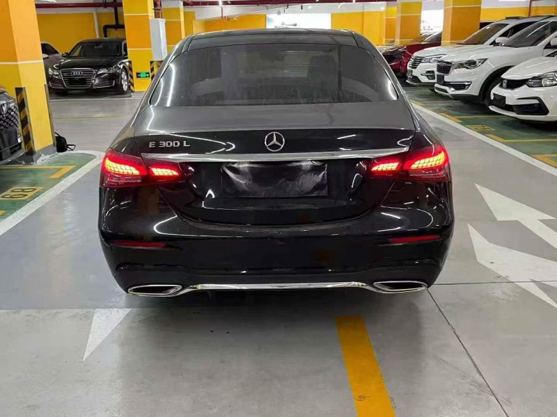 重庆22年奔驰E9
