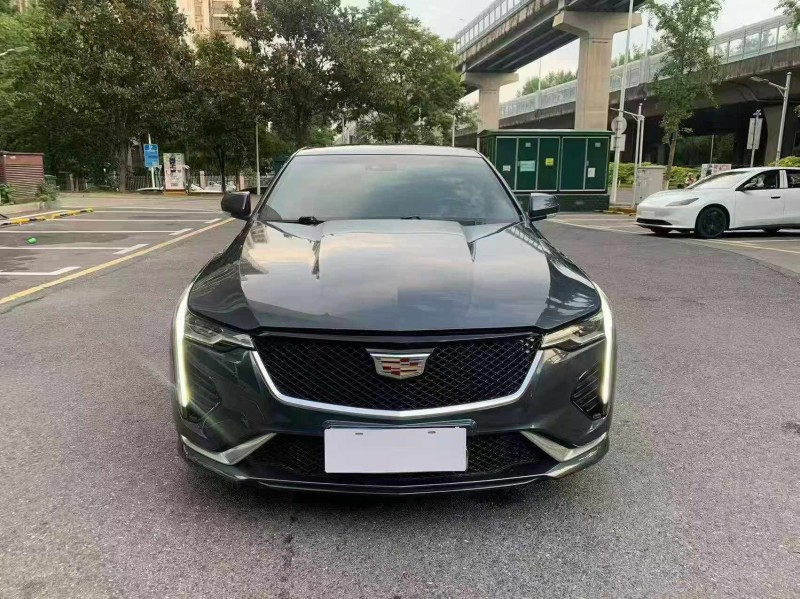 张家界21年凯迪拉克CT41
