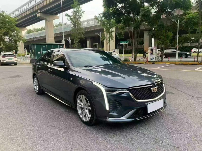 张家界21年凯迪拉克CT42