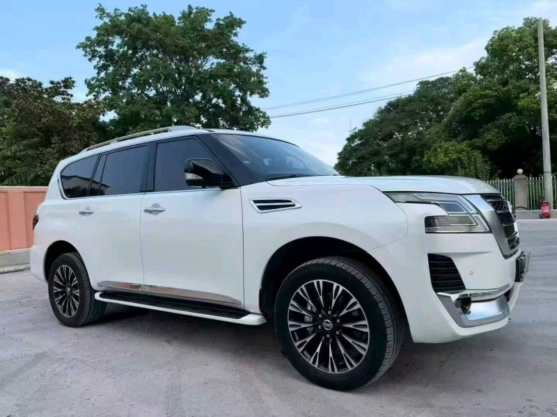 襄阳20年日产途乐3