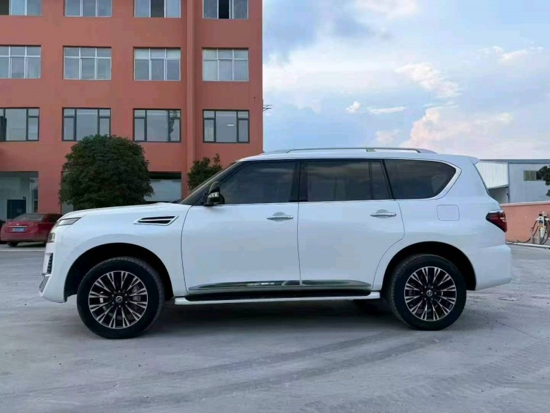 襄阳20年日产途乐4