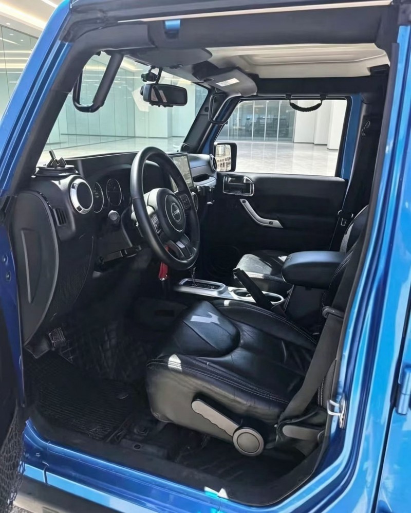 东营15年Jeep牧马人3