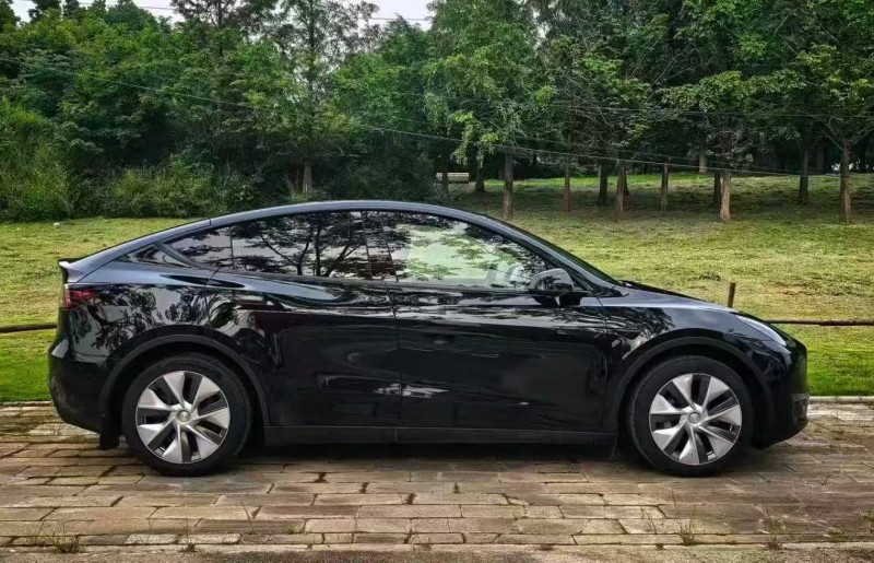 南通22年特斯拉MODEL Y9