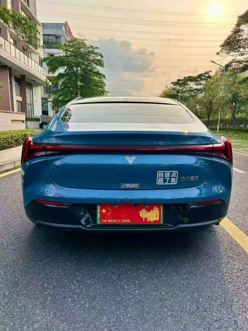 广州23年哪吒S9