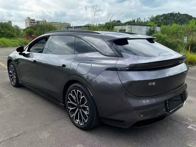鹰潭25年极氪汽车0077