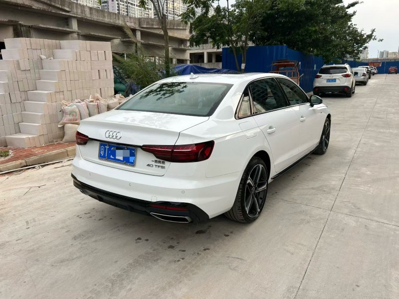 南宁25年奥迪A4L9