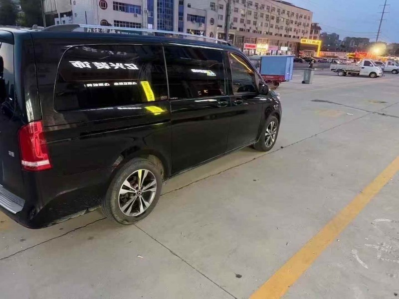 安阳19年奔驰V7