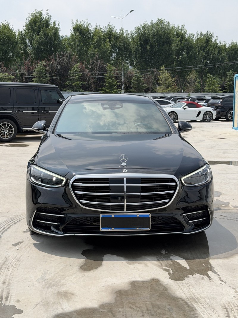 新乡23年奔驰S1