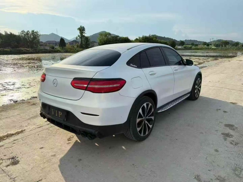嘉兴17年奔驰GLC9
