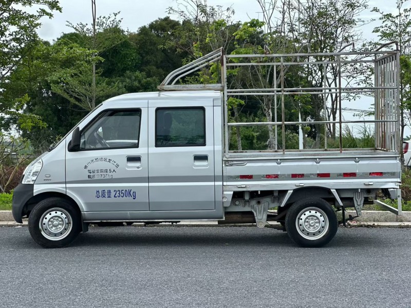 汕头21年五菱汽车荣光3