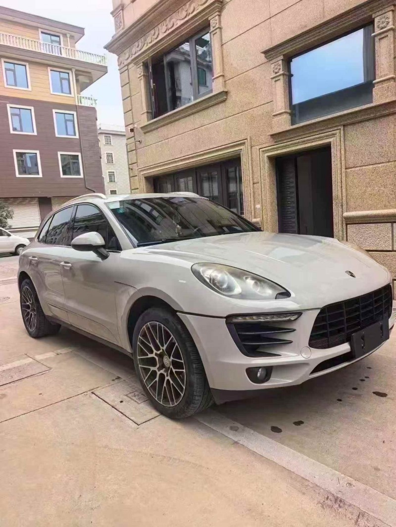 菏泽18年保时捷Macan5