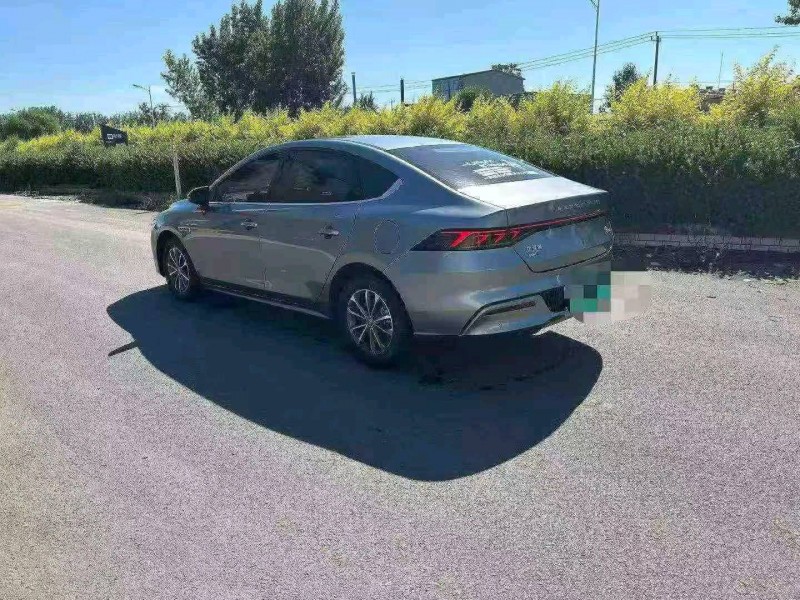 保定23年比亚迪秦6