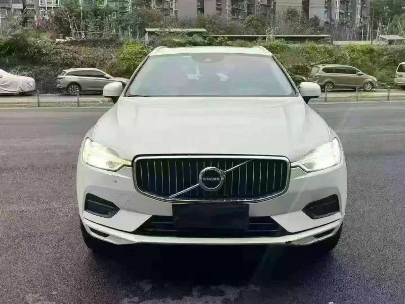 重庆18年沃尔沃XC601