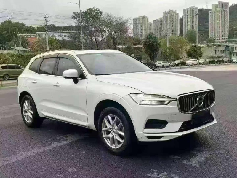 重庆18年沃尔沃XC602