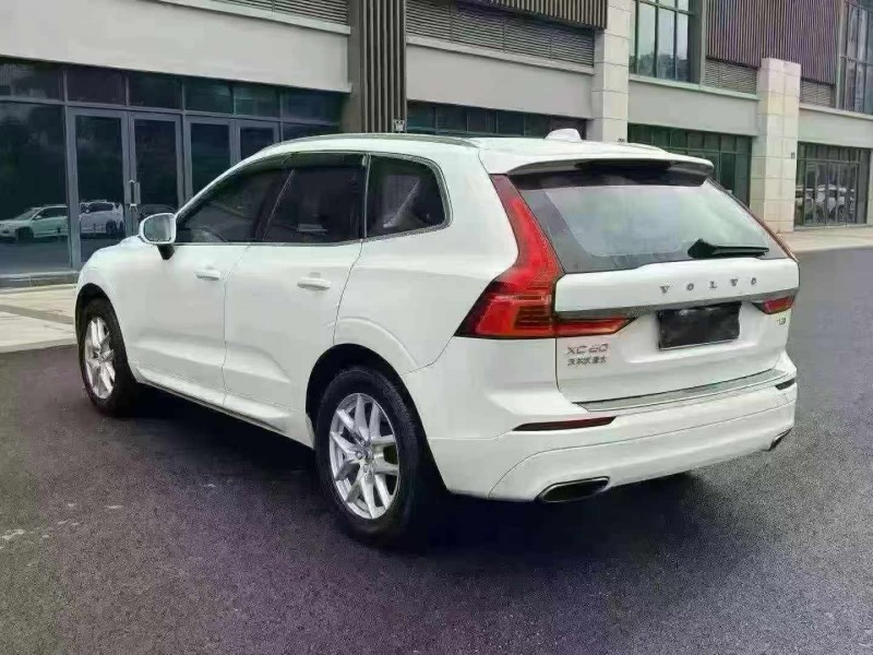 重庆18年沃尔沃XC609