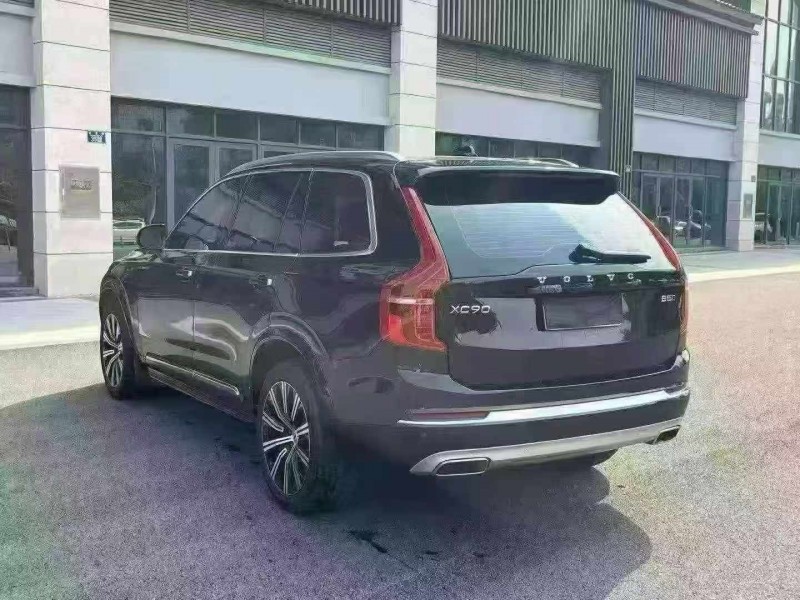 重庆20年沃尔沃XC908