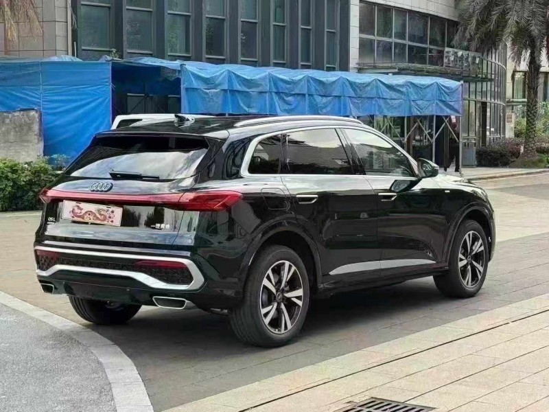 佛山26年奥迪Q57