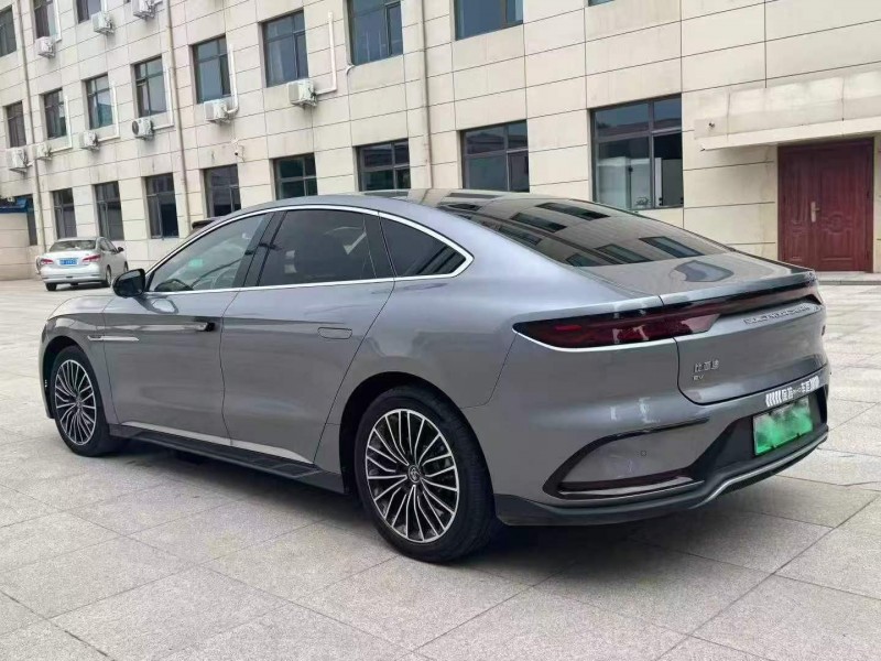 保定24年比亚迪汉4